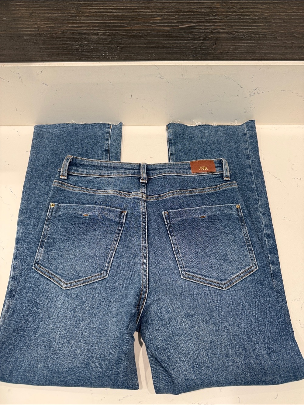 Zara Light Blue Straight-Leg Women’s Jeans - Picture 2 of 5